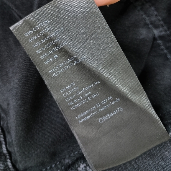 BDG Boot Crop Distressed Jeans in Black Wash - Picture 5 of 5